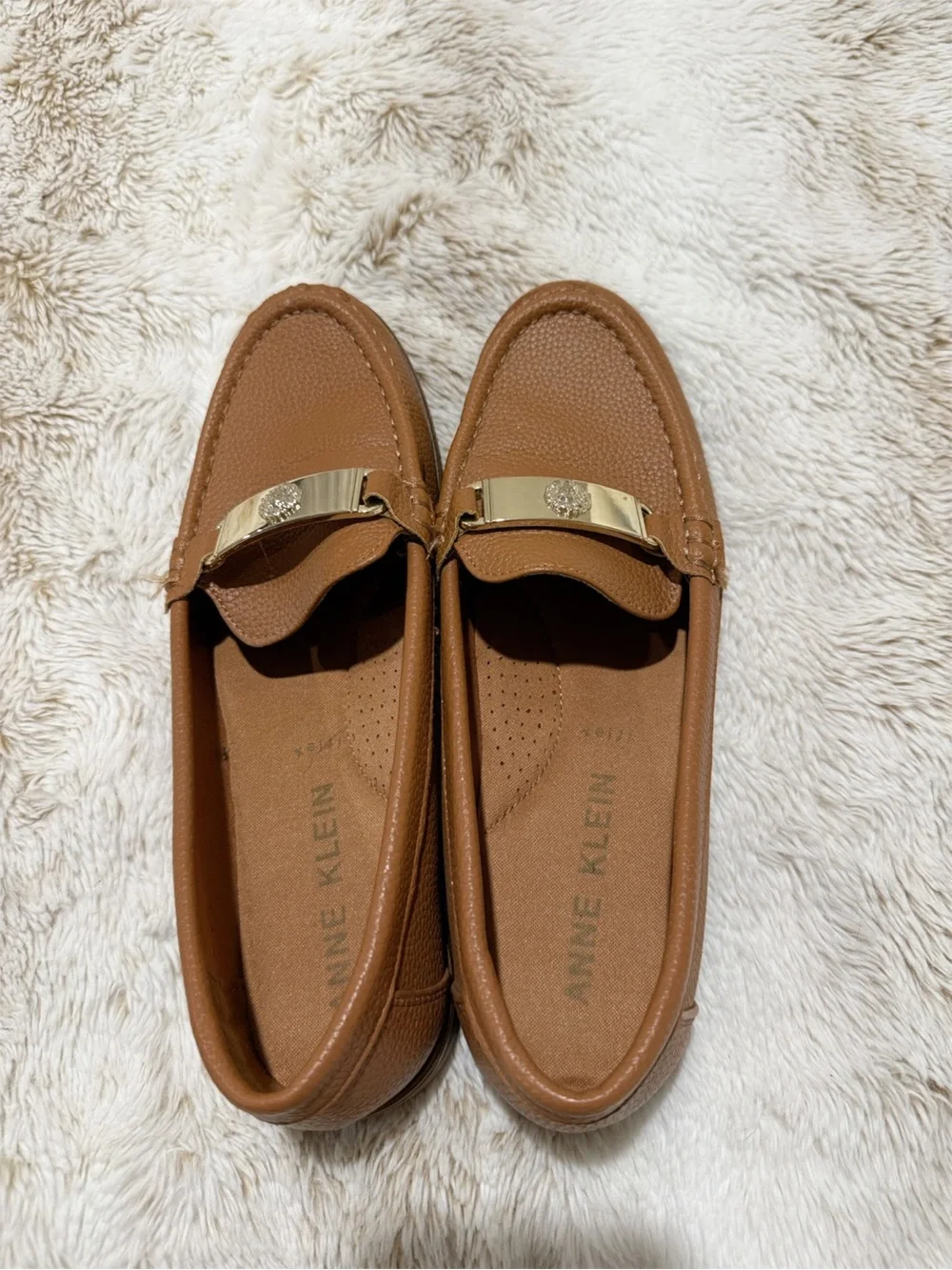 Anne Klein Tan Pebbled Leather Loafers with Gold Plaque Size 7.5
